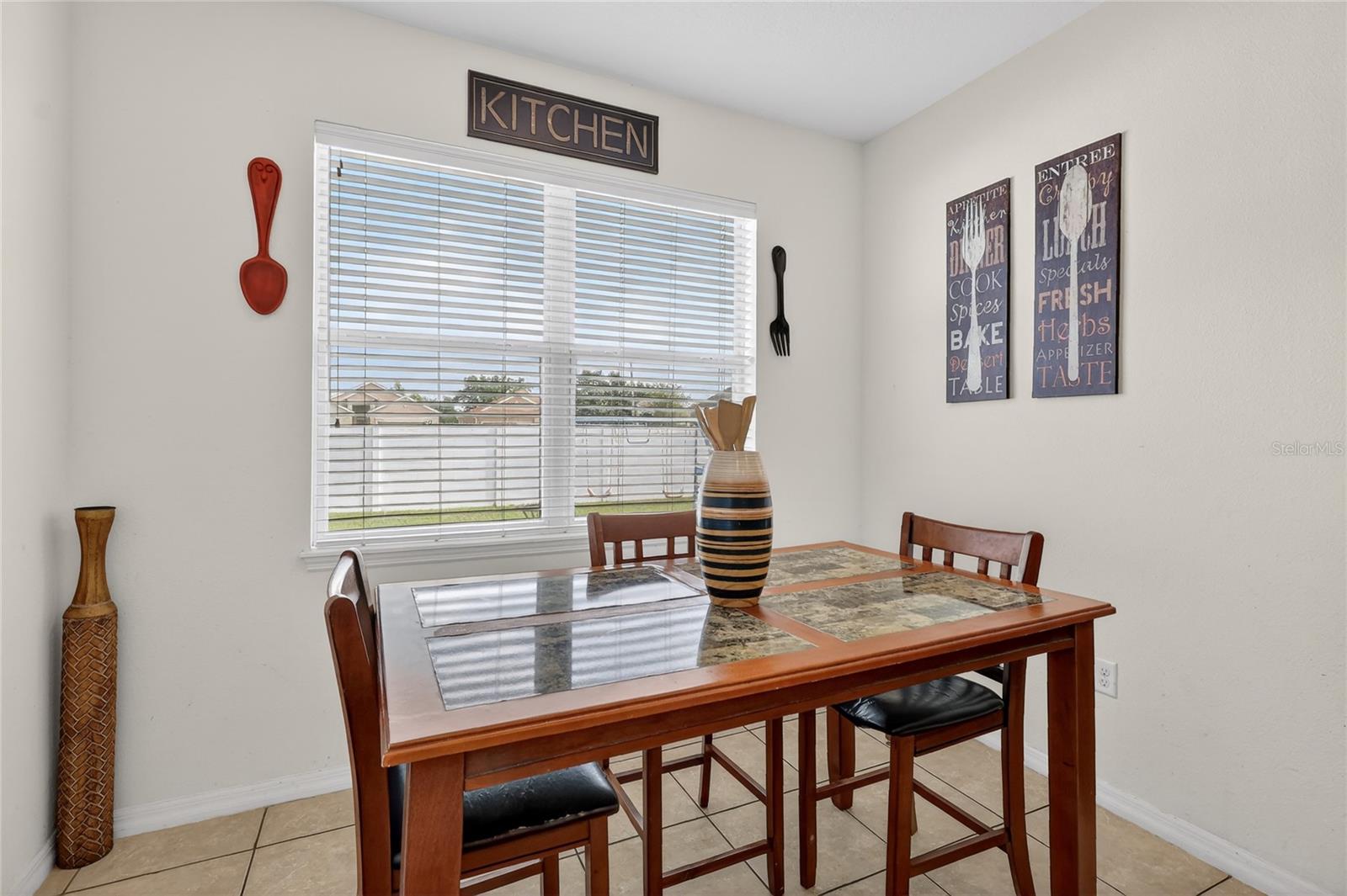 Image 27 of 43 For 855 Krenson Woods Lane