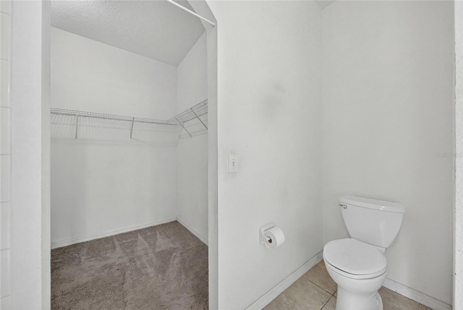 Image 35 of 43 For 855 Krenson Woods Lane