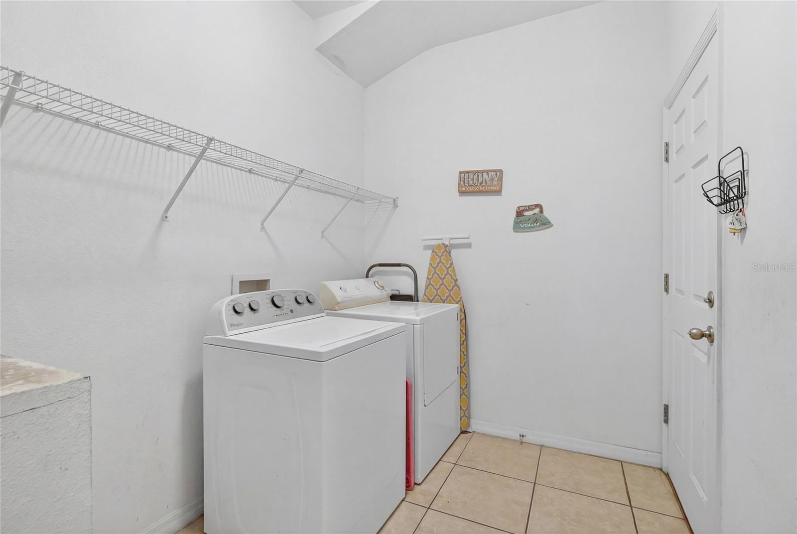 Image 39 of 43 For 855 Krenson Woods Lane