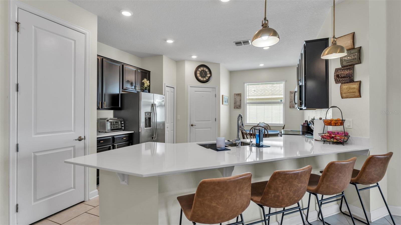 Image 10 of 45 For 212 Bergamot Loop