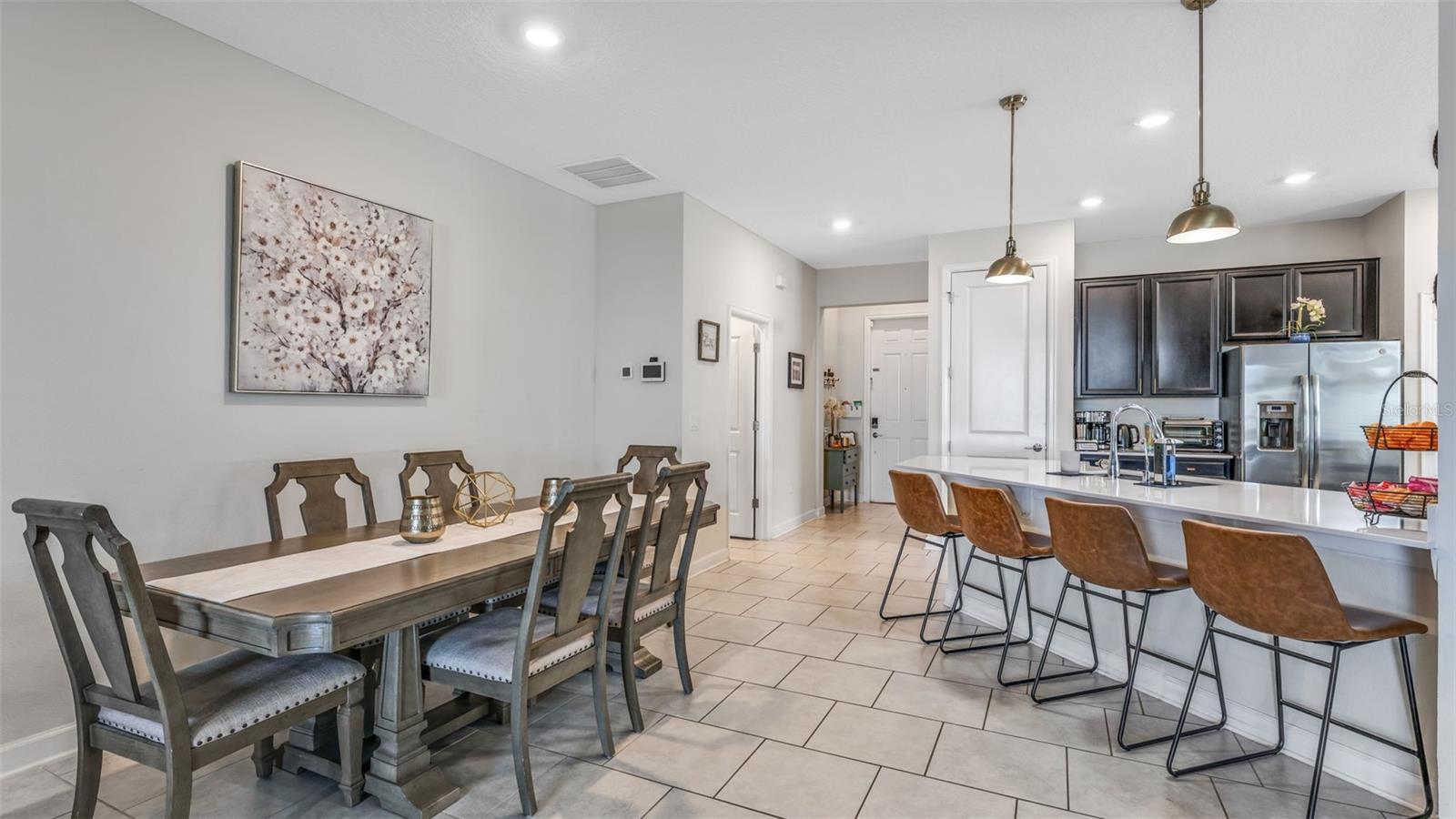 Image 12 of 45 For 212 Bergamot Loop