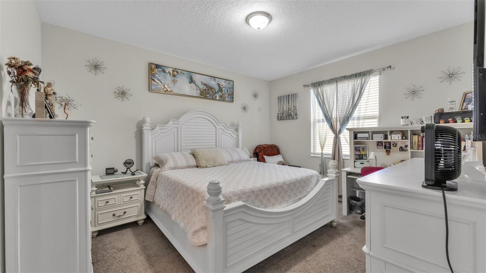 Image 16 of 45 For 212 Bergamot Loop