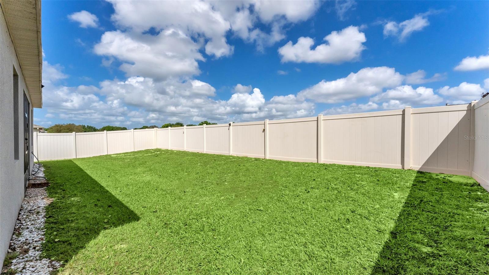 Image 36 of 45 For 212 Bergamot Loop