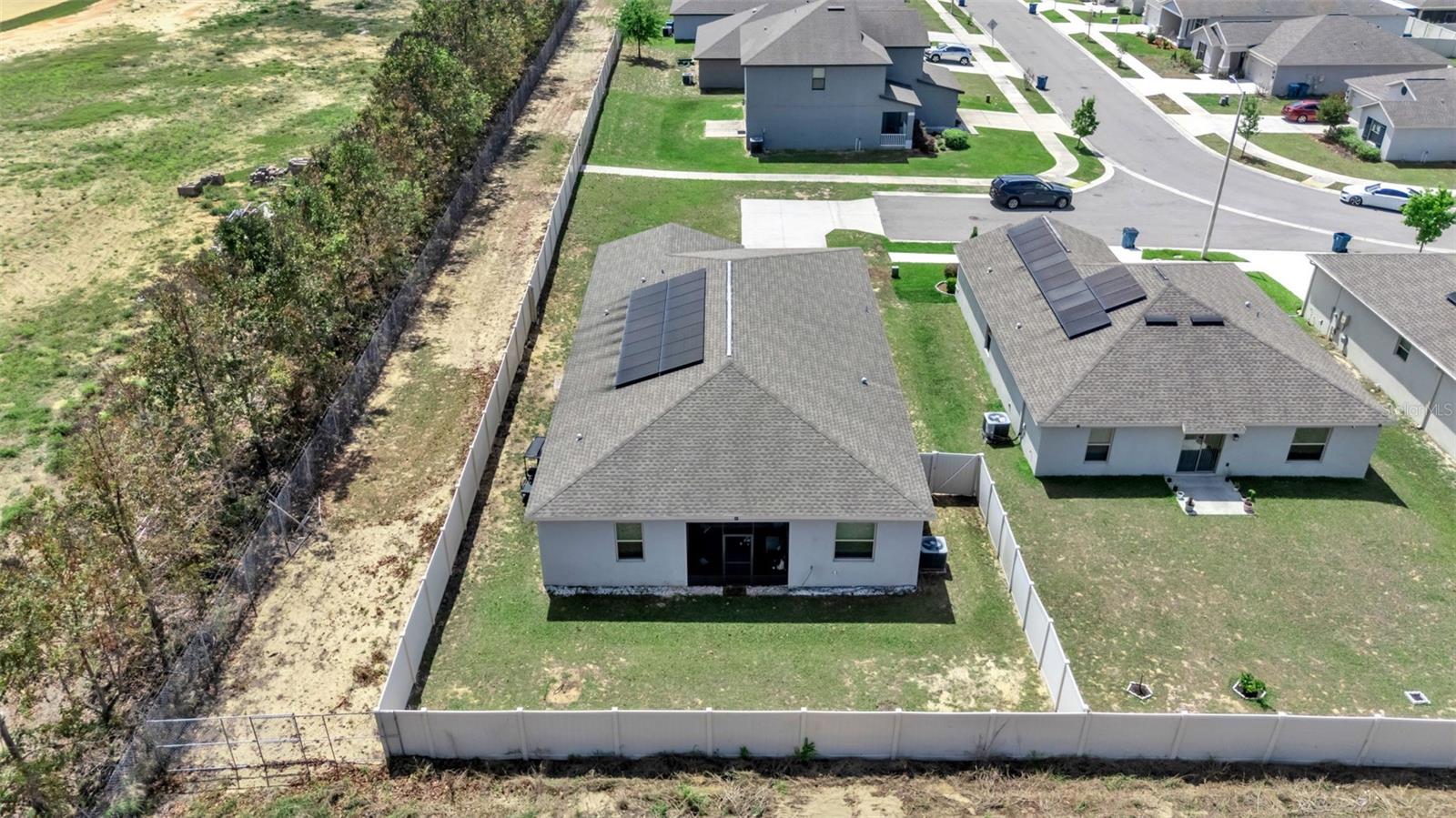 Image 39 of 45 For 212 Bergamot Loop