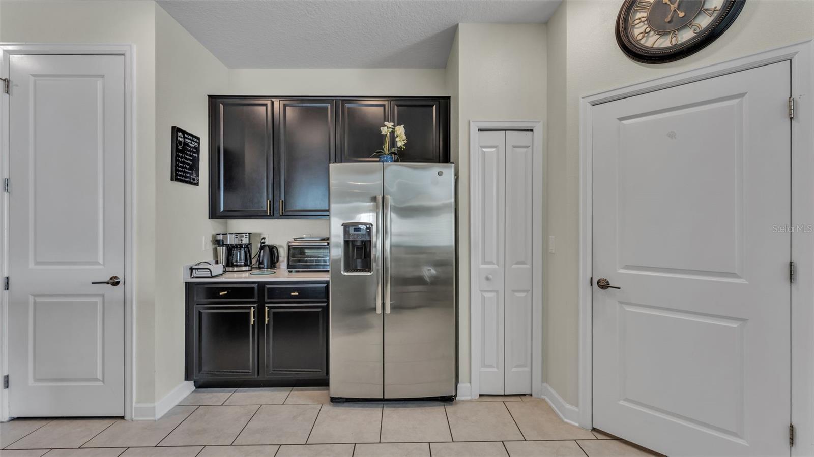 Image 7 of 45 For 212 Bergamot Loop