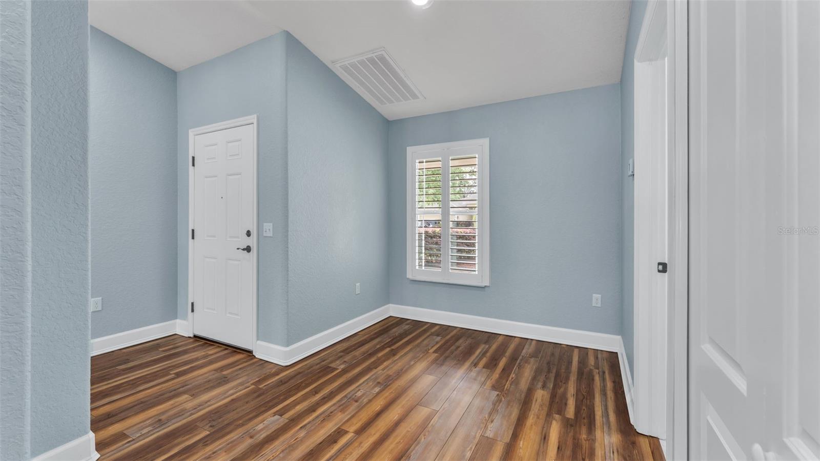 Image 11 of 29 For 1943 Griffins Green Place