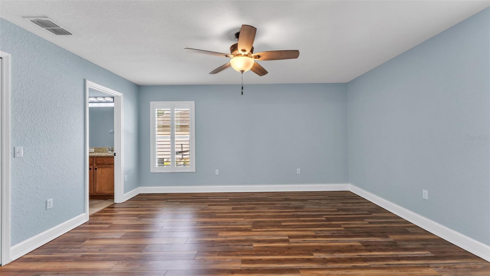 Image 12 of 29 For 1943 Griffins Green Place