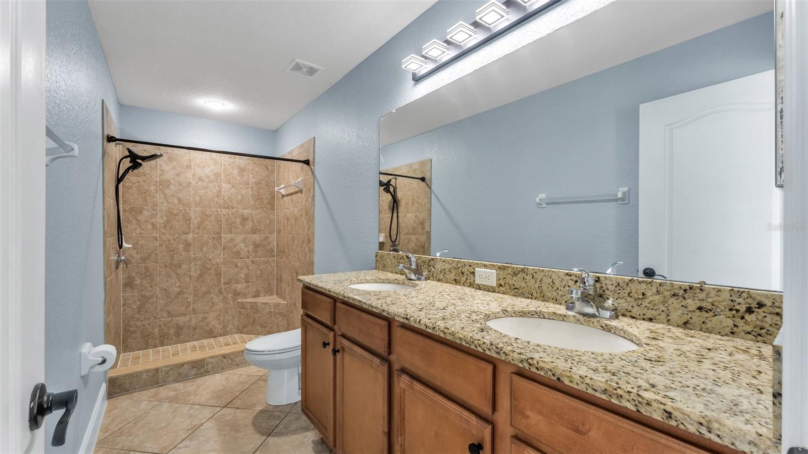 Image 14 of 29 For 1943 Griffins Green Place