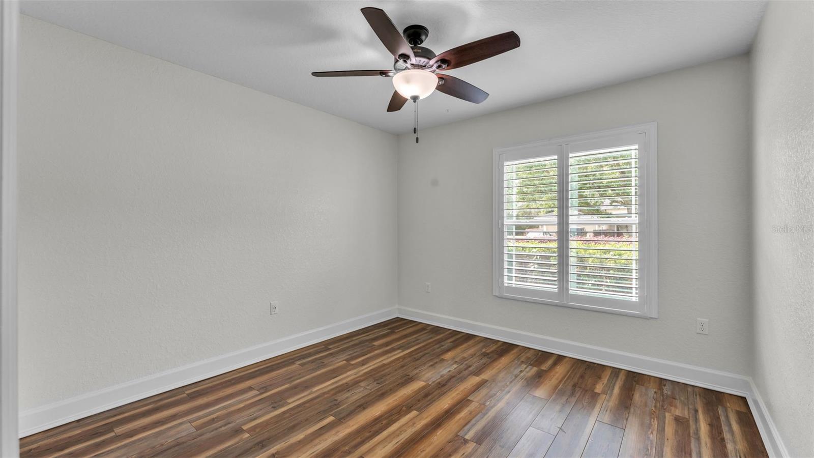 Image 16 of 29 For 1943 Griffins Green Place