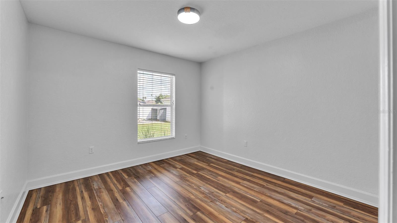 Image 19 of 29 For 1943 Griffins Green Place