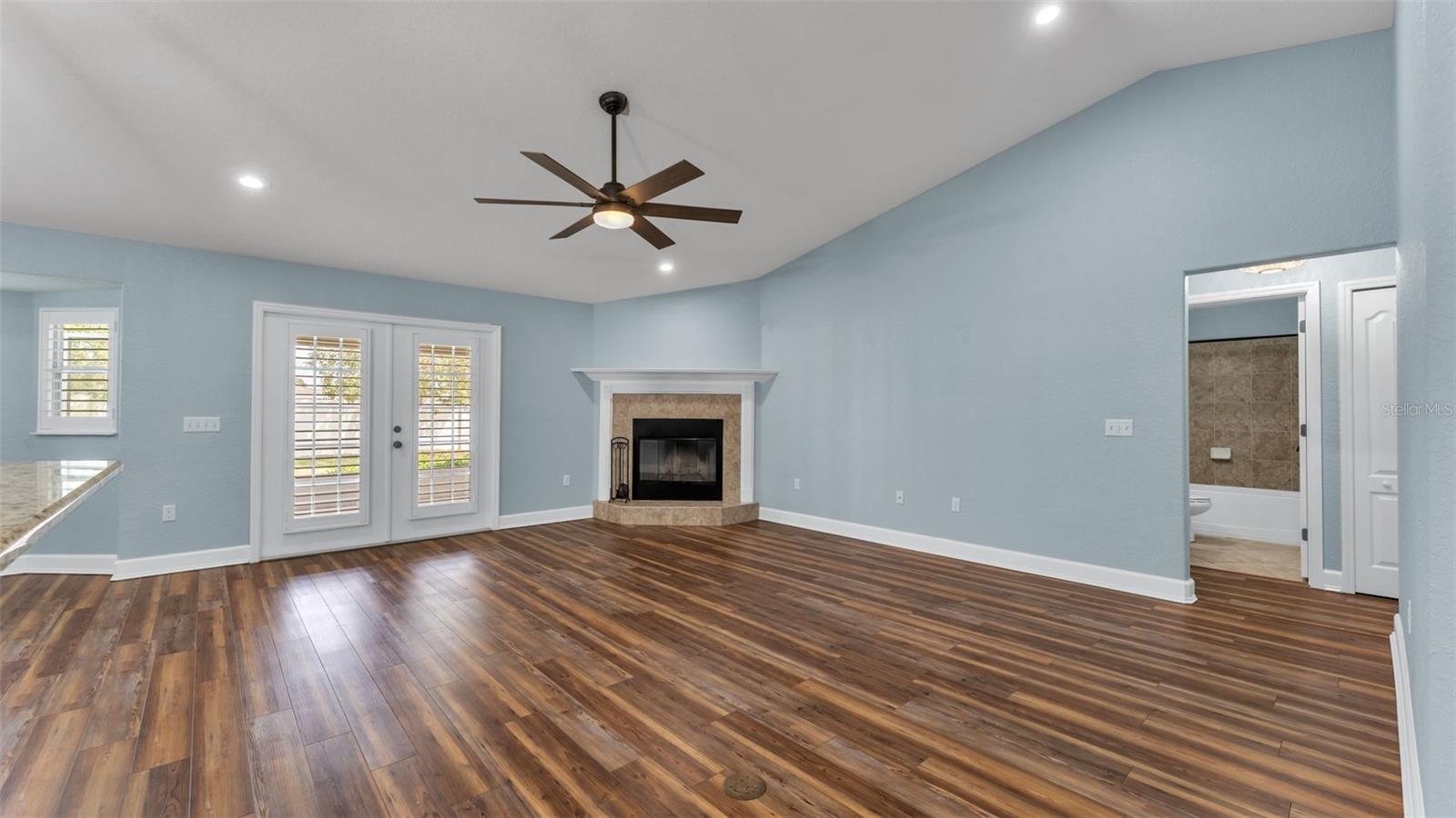 Image 4 of 29 For 1943 Griffins Green Place