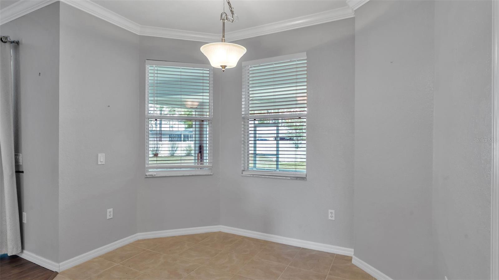 Image 34 of 75 For 104 Melissa Trail