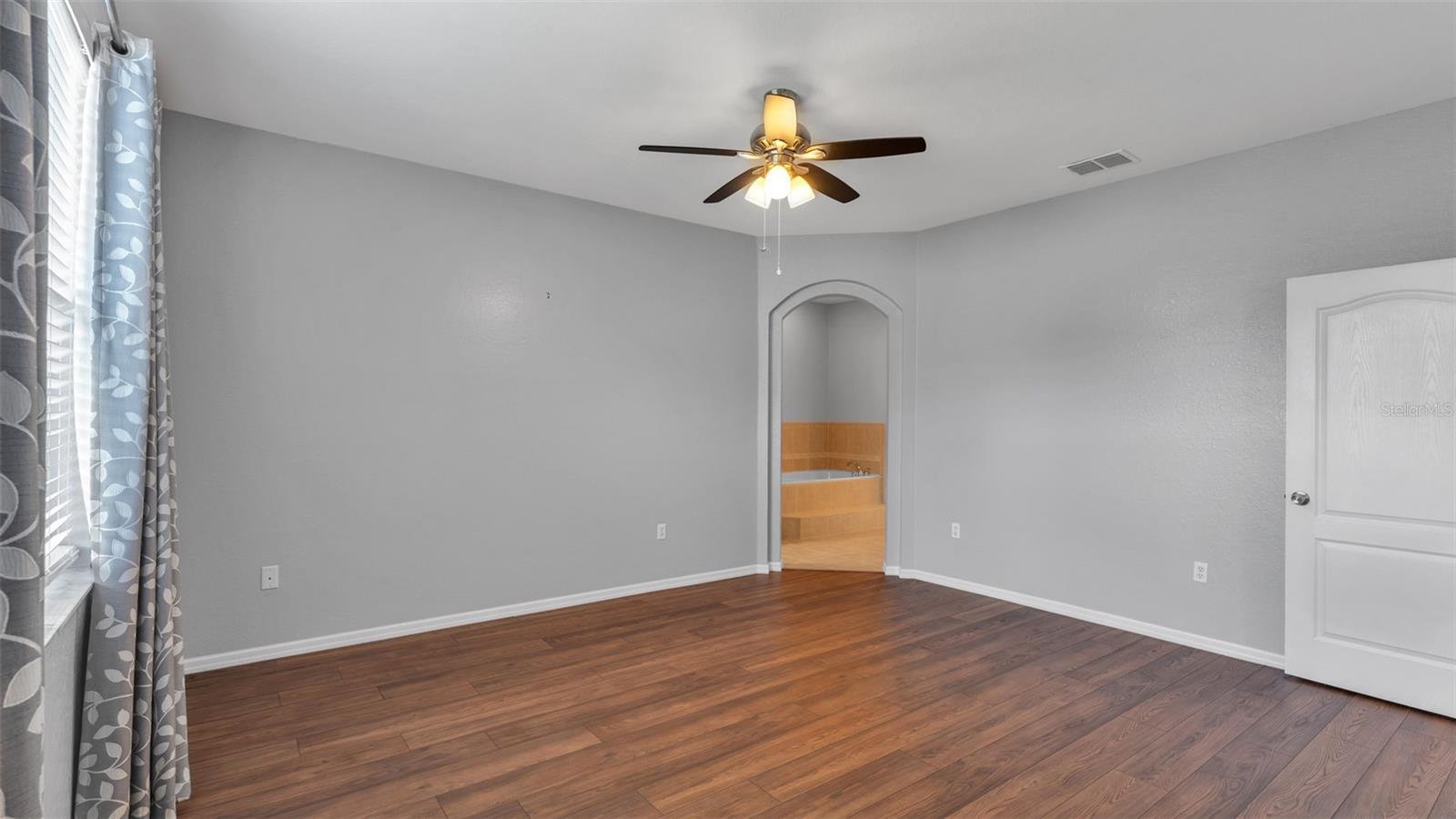 Image 39 of 75 For 104 Melissa Trail