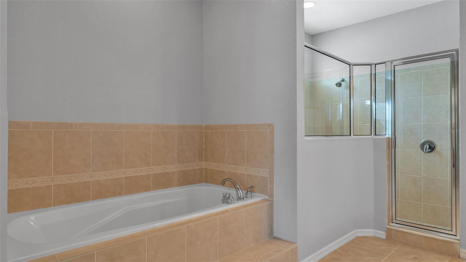 Image 42 of 75 For 104 Melissa Trail