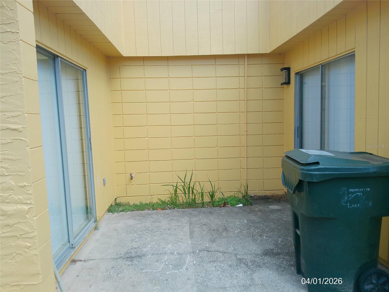 Image 14 of 15 For 926 Carole Street