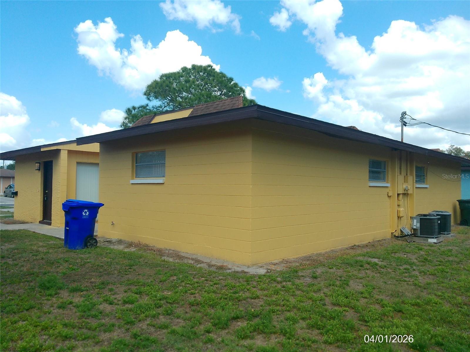 Image 15 of 15 For 926 Carole Street