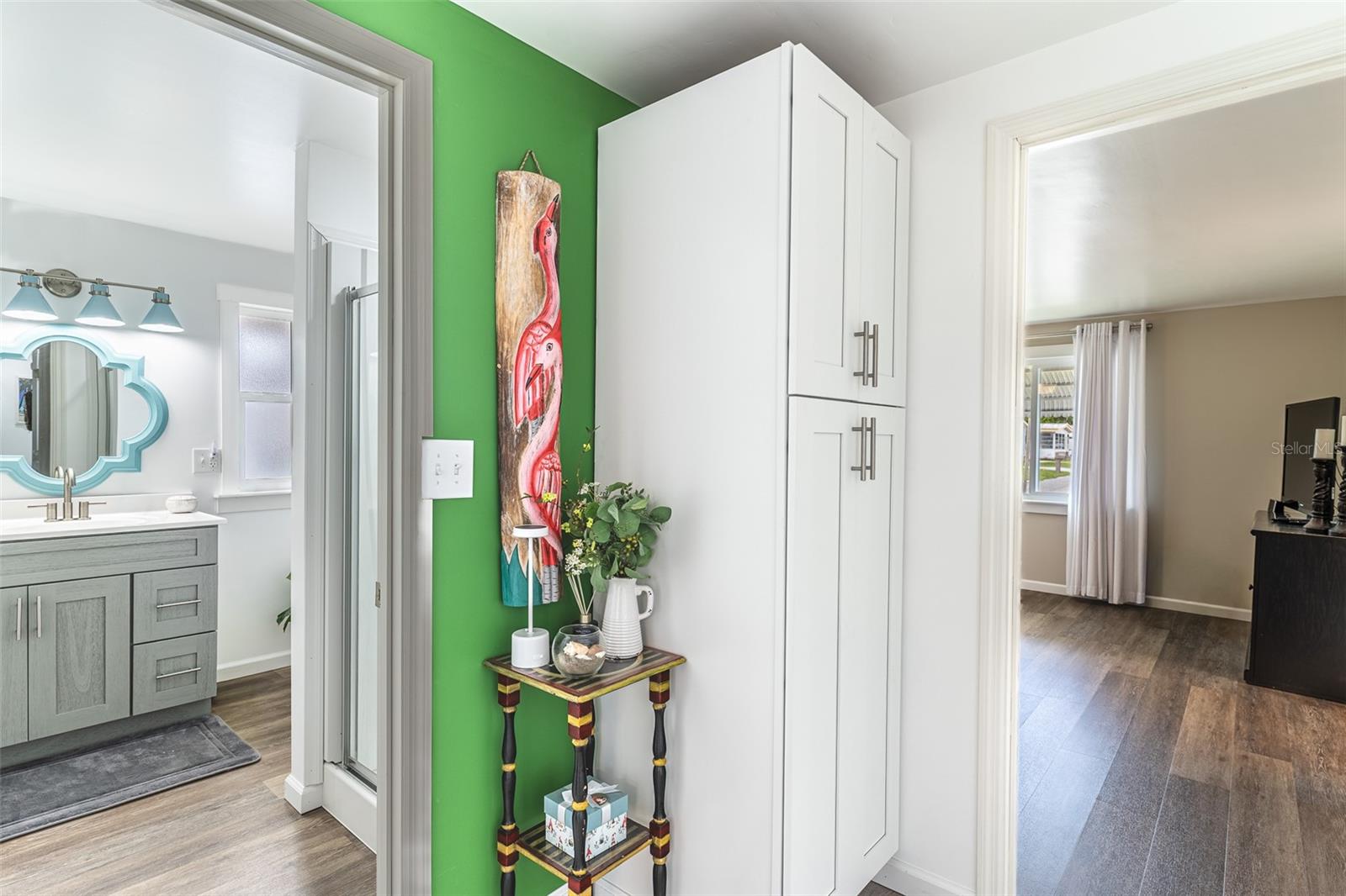 Image 13 of 43 For 1818 Blue Lake Drive