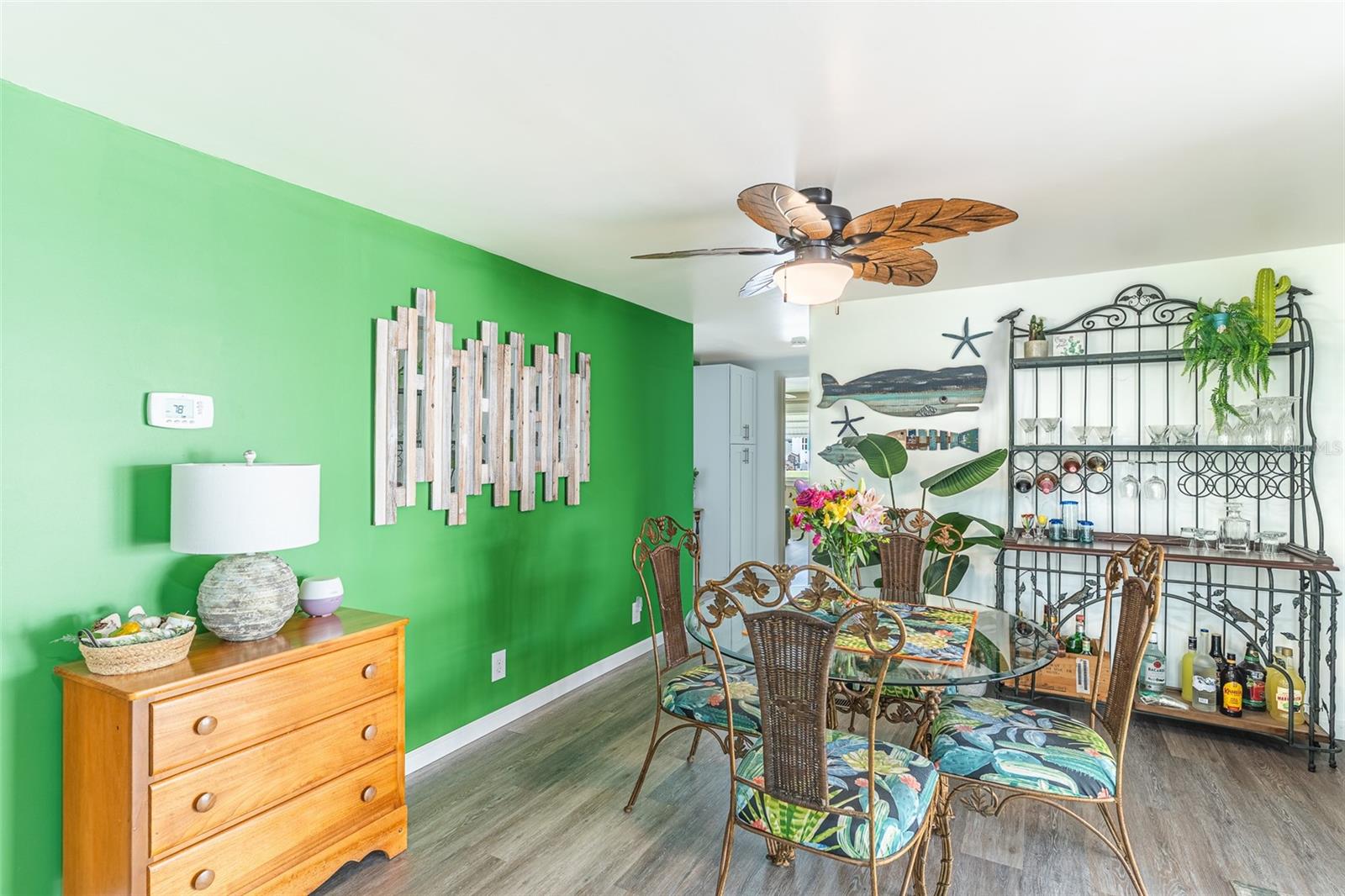 Image 17 of 43 For 1818 Blue Lake Drive