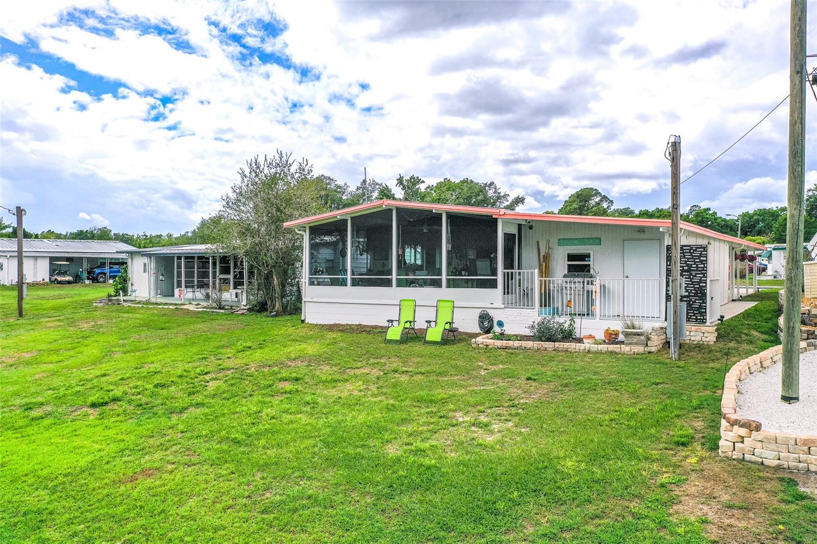 Image 22 of 43 For 1818 Blue Lake Drive