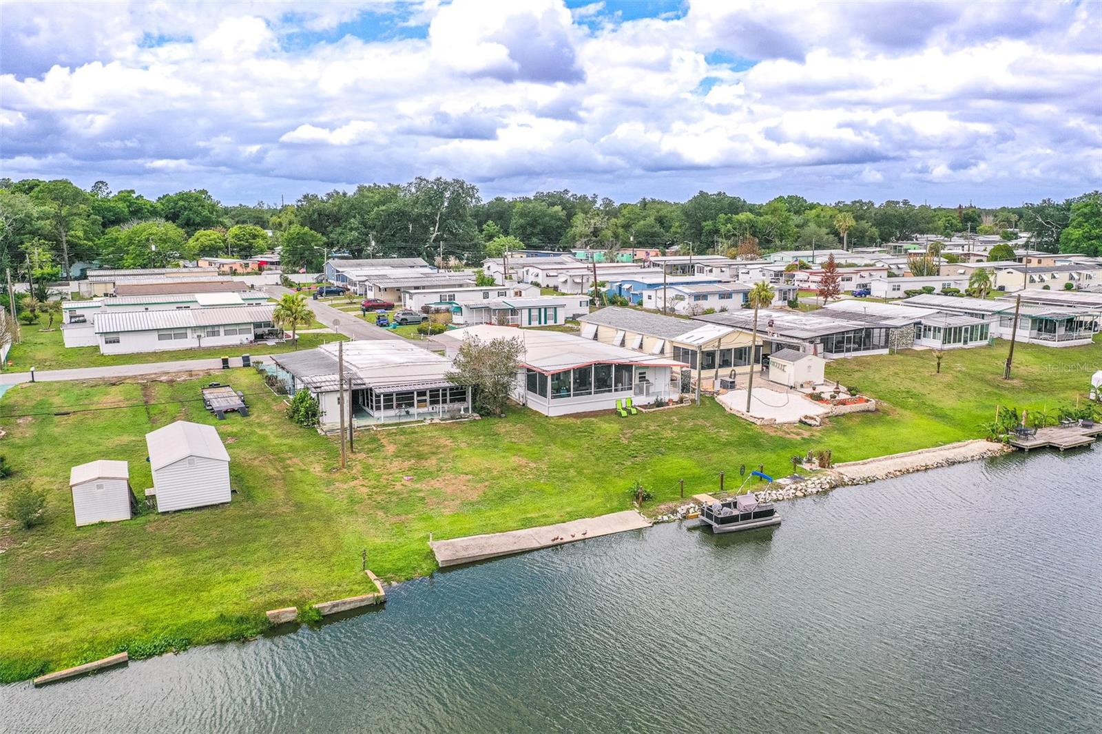 Image 37 of 43 For 1818 Blue Lake Drive