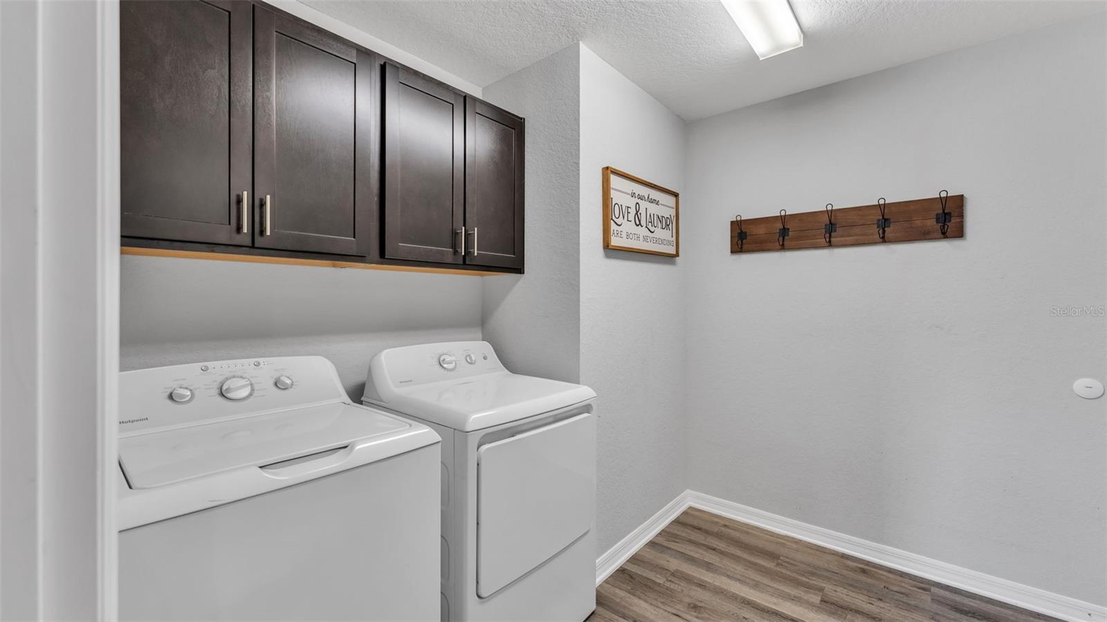 Image 25 of 41 For 4167 Red Fern Lane