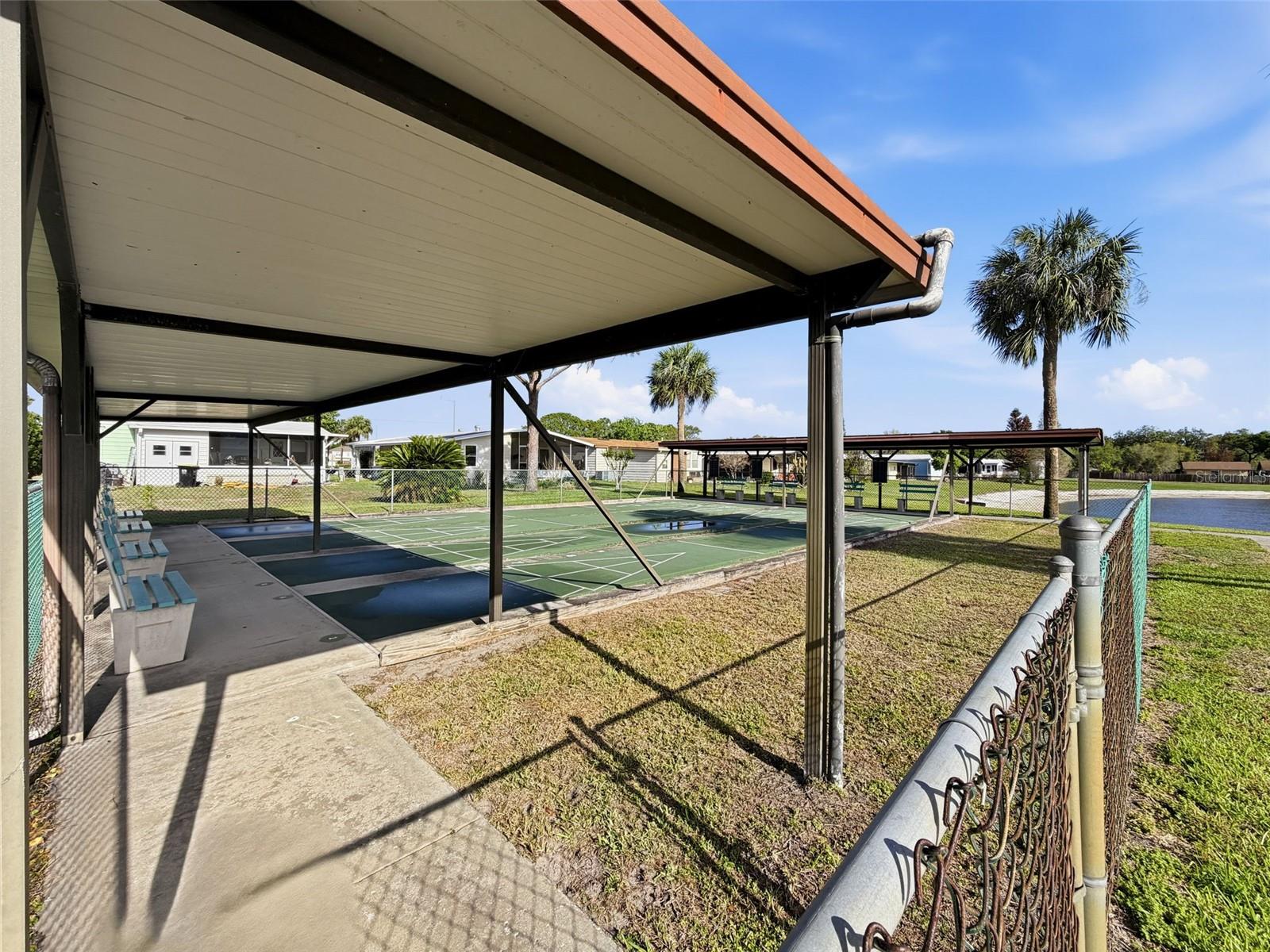 Image 34 of 46 For 454 Village Circle Sw