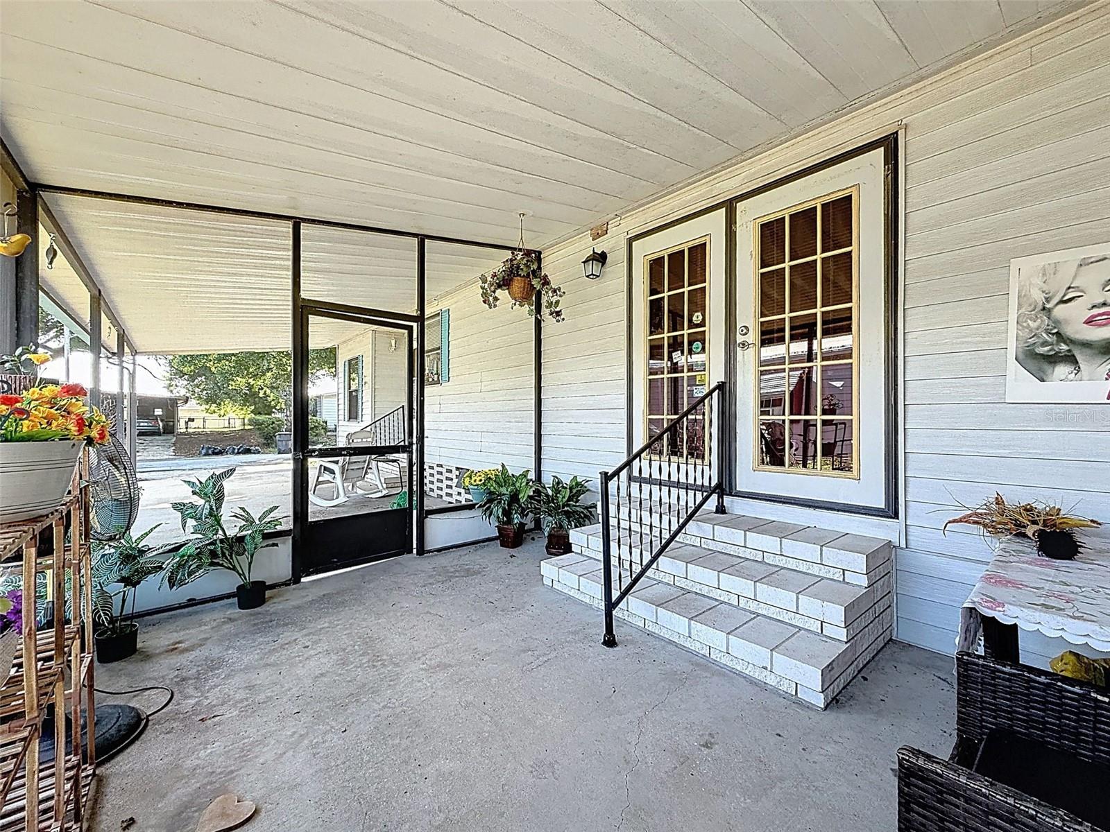 Image 6 of 46 For 454 Village Circle Sw