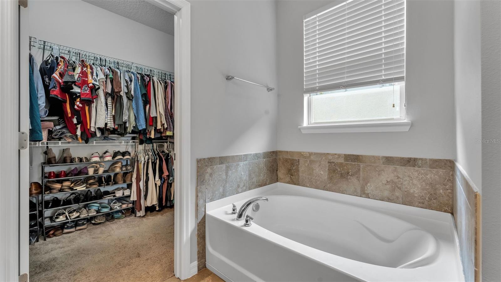 Image 20 of 55 For 2250 Bella Luna Circle