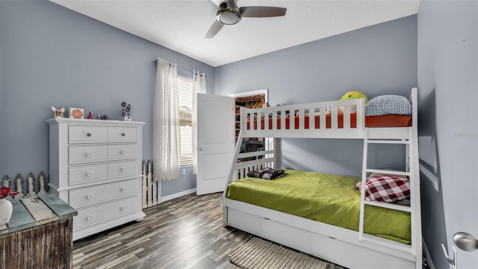 Image 18 of 48 For 2253 Bella Luna Circle