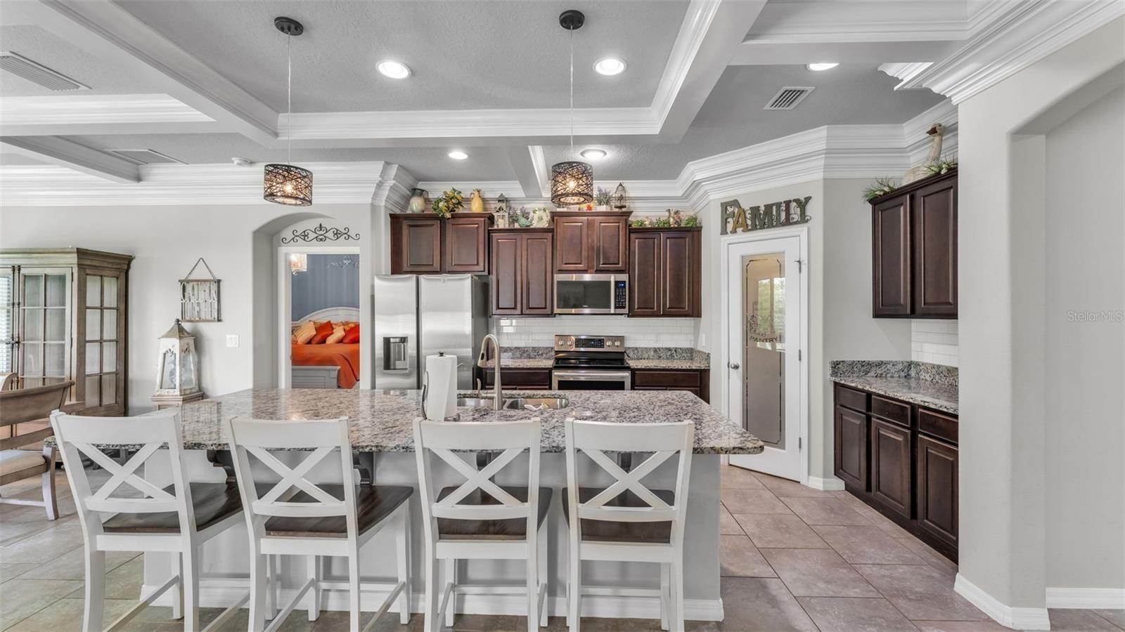 Image 27 of 48 For 2253 Bella Luna Circle