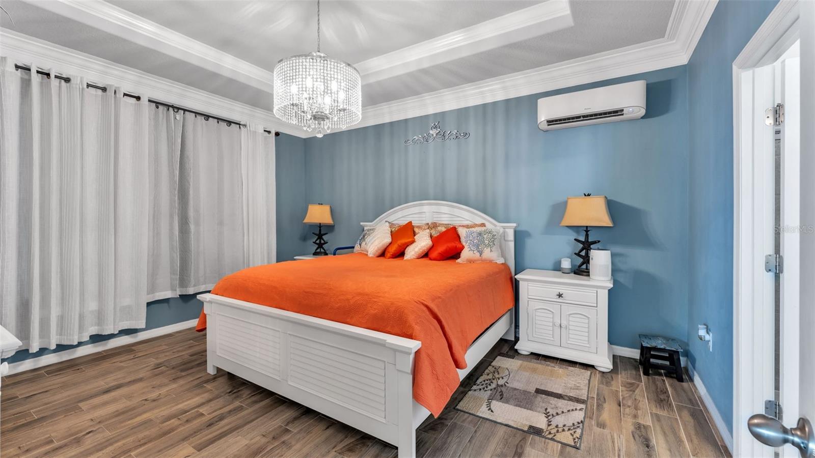 Image 37 of 48 For 2253 Bella Luna Circle