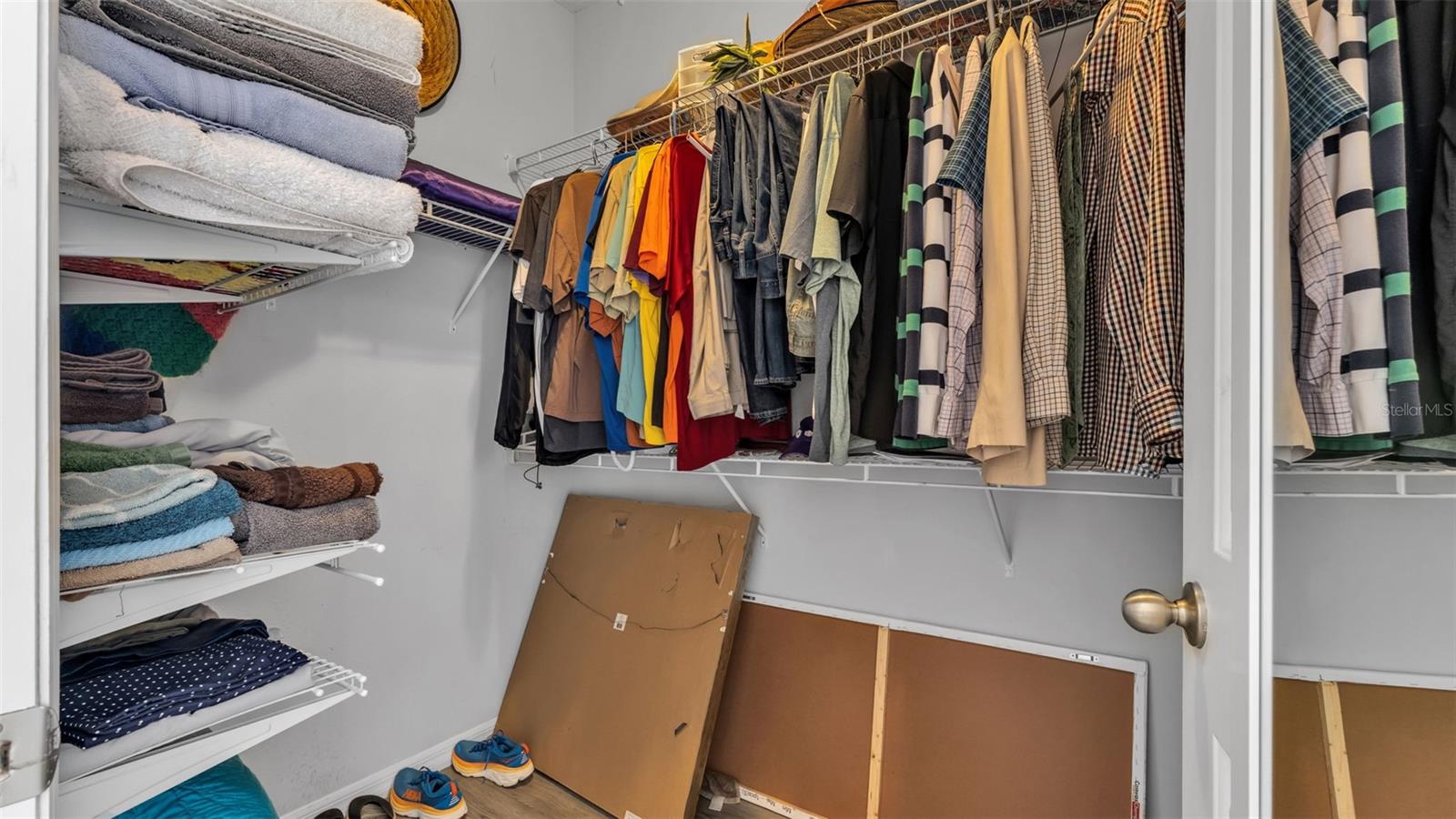 Image 43 of 48 For 2253 Bella Luna Circle