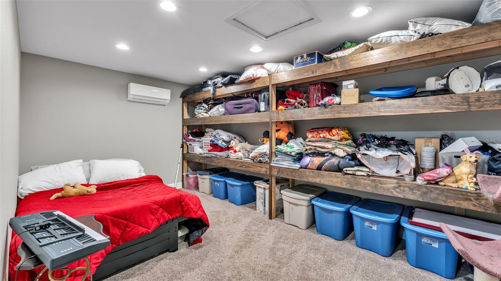 Image 10 of 83 For 1804 Michelle Lane