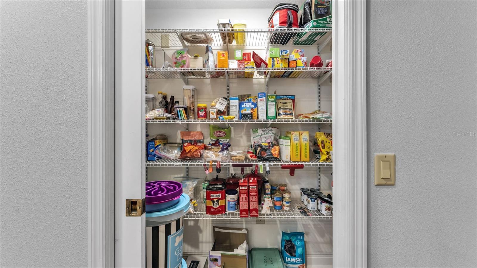 Image 25 of 83 For 1804 Michelle Lane