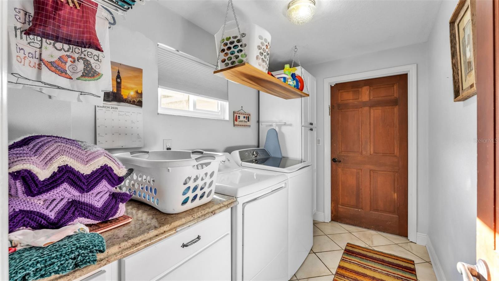 Image 36 of 83 For 1804 Michelle Lane