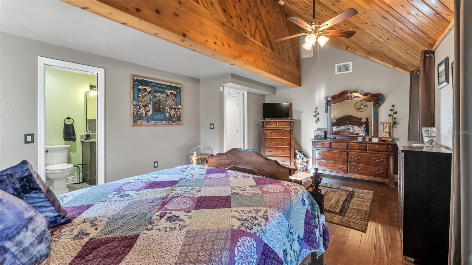 Image 41 of 83 For 1804 Michelle Lane