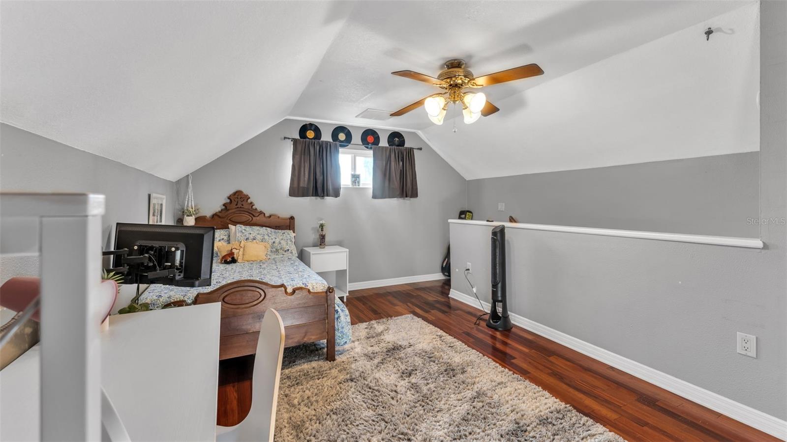 Image 45 of 83 For 1804 Michelle Lane