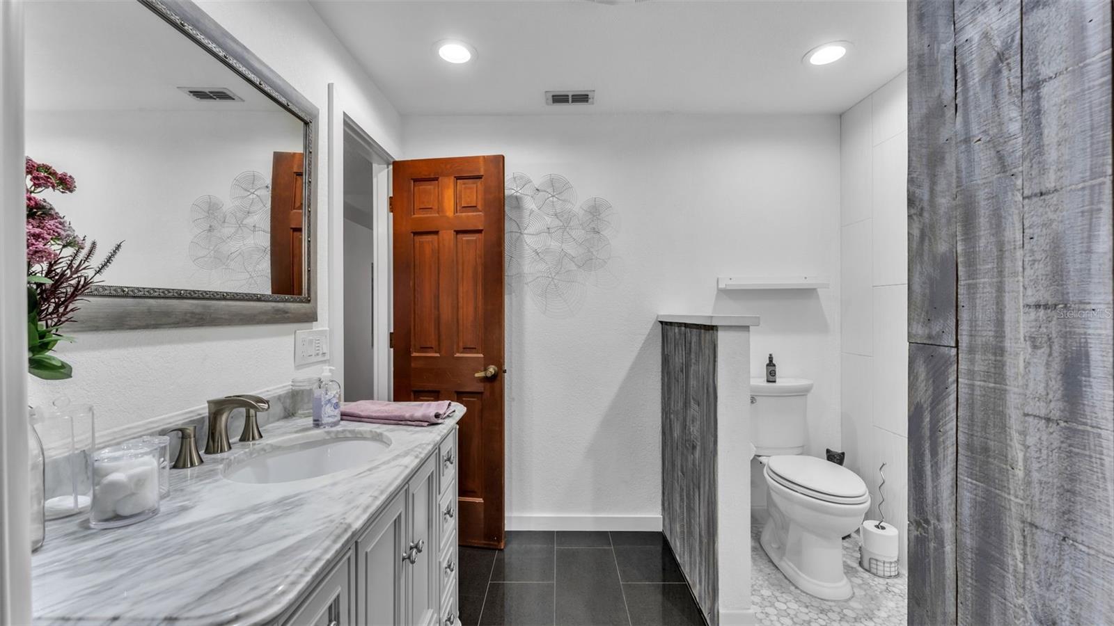 Image 46 of 83 For 1804 Michelle Lane