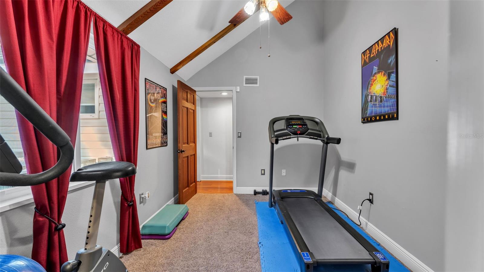 Image 9 of 83 For 1804 Michelle Lane