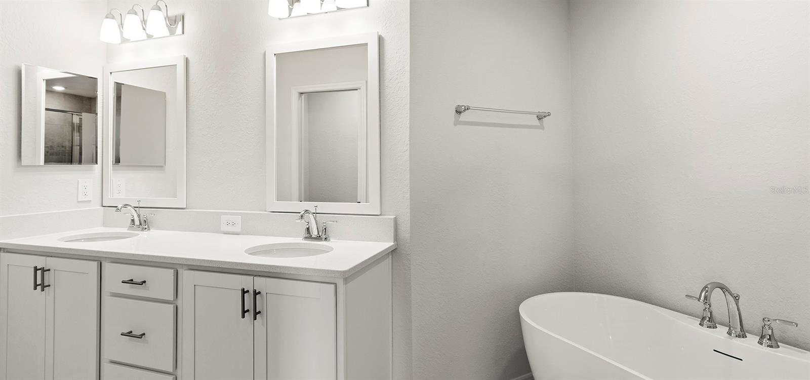 Image 12 of 16 For 4024 Waving Hickory Boulevard