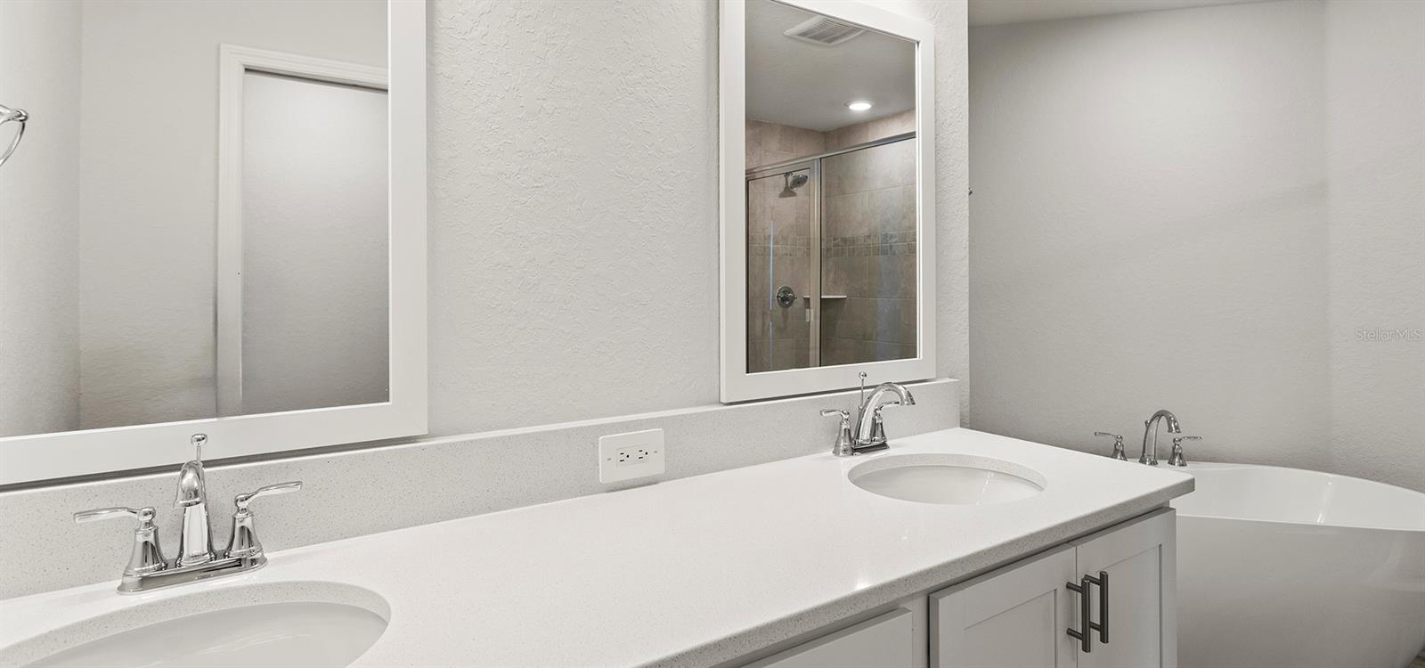 Image 13 of 16 For 4024 Waving Hickory Boulevard