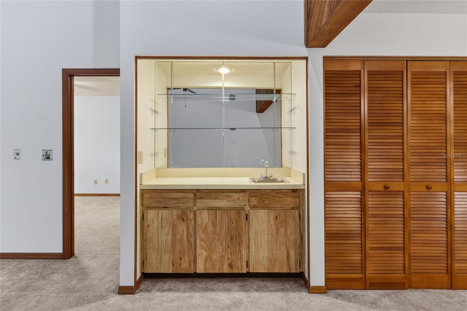 Image 10 of 37 For 2025 Sylvester Road E1