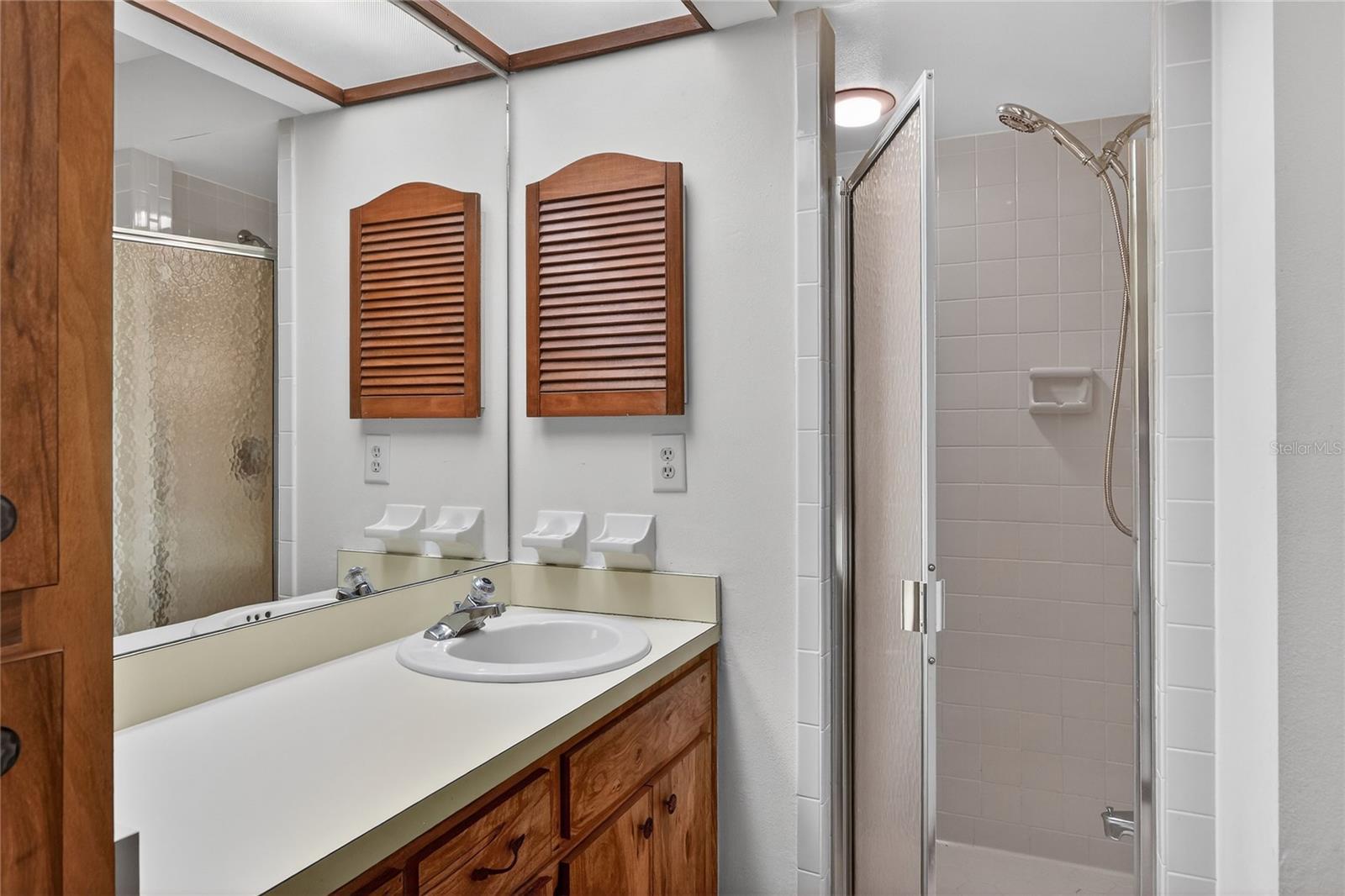 Image 23 of 37 For 2025 Sylvester Road E1