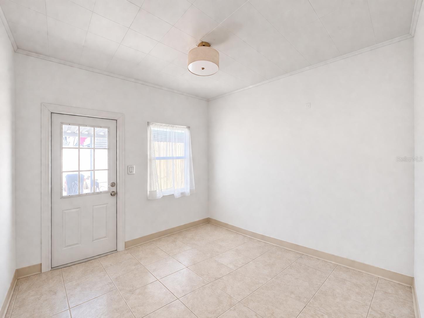 Image 7 of 8 For 403 Johnson Avenue