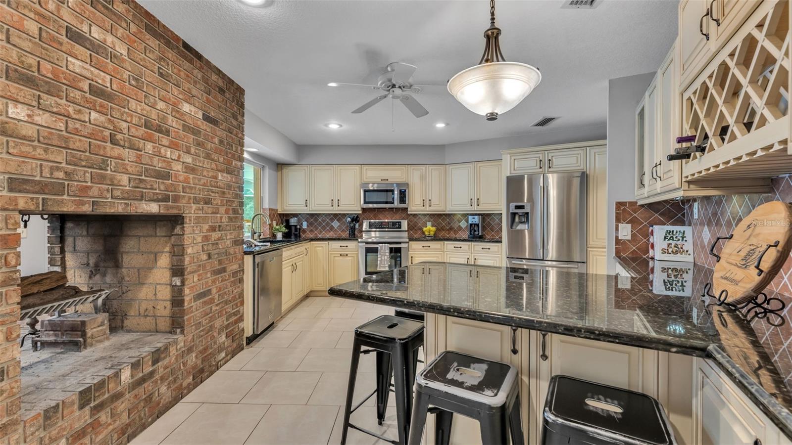 Image 17 of 64 For 5212 Scotland Place