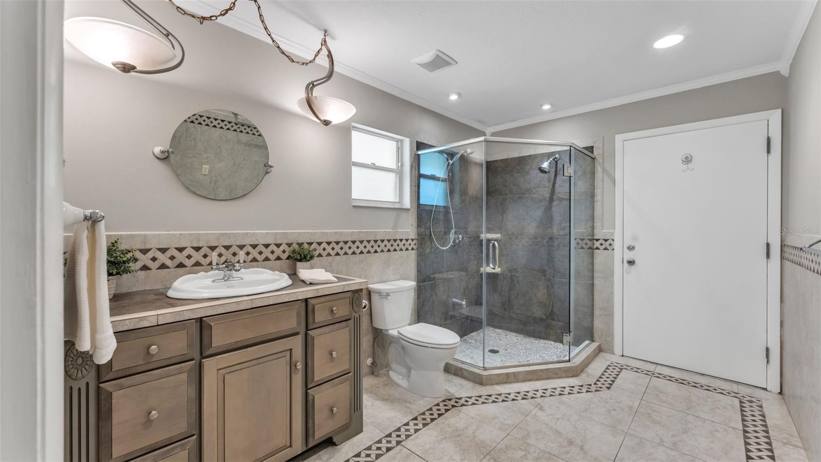 Image 35 of 64 For 5212 Scotland Place