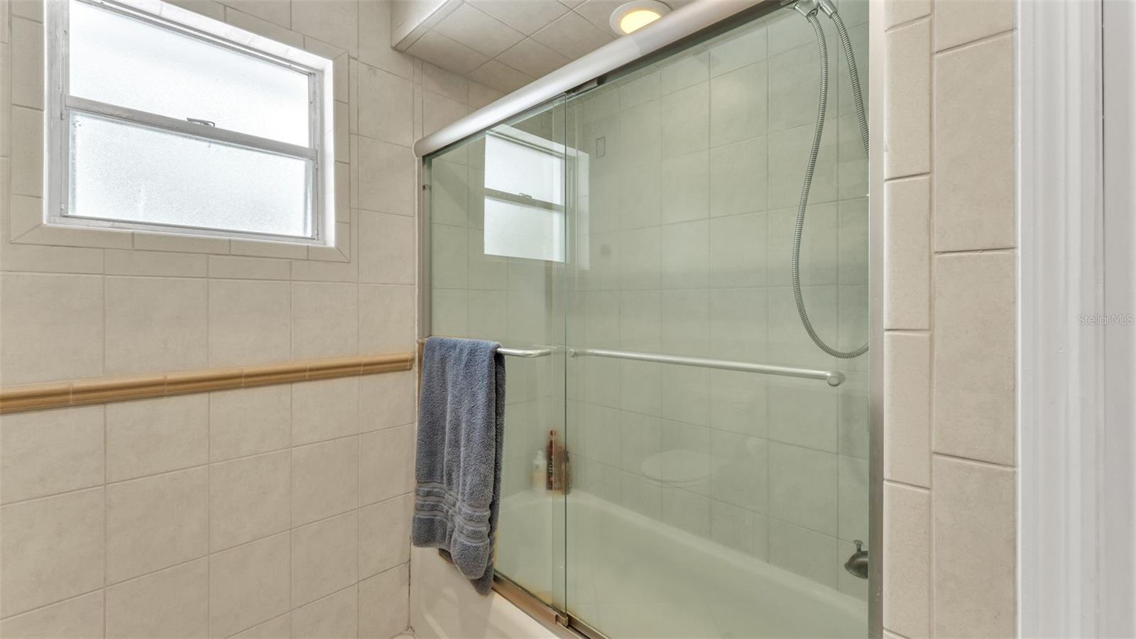 Image 39 of 64 For 5212 Scotland Place