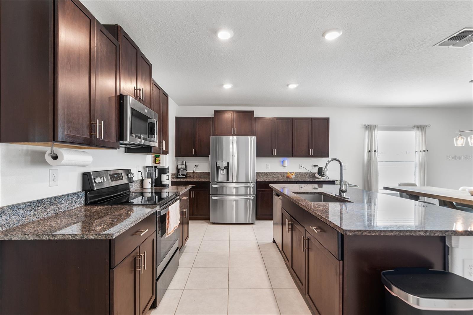 Image 14 of 54 For 2914 Flying Blackbird Road