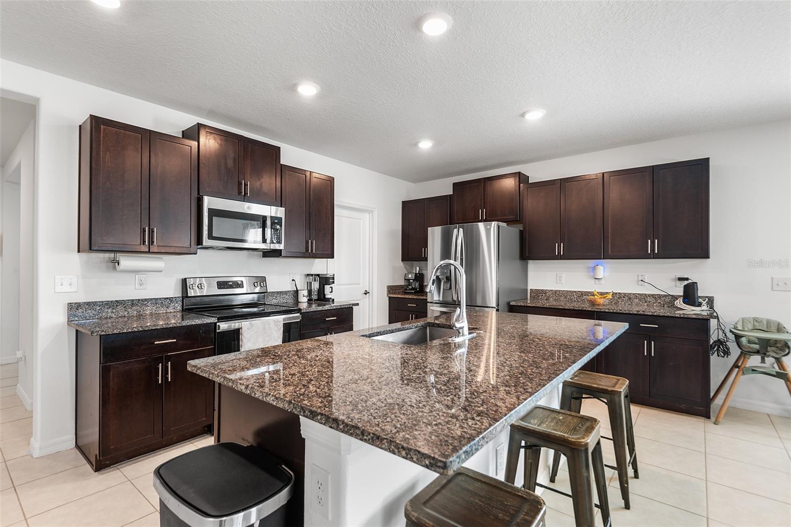 Image 15 of 54 For 2914 Flying Blackbird Road