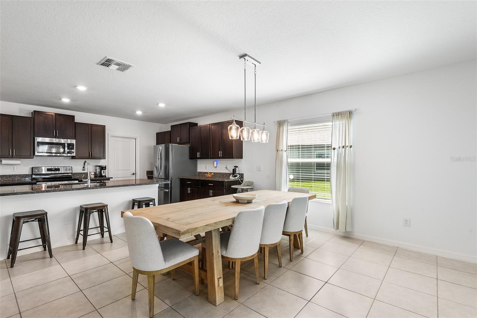 Image 21 of 54 For 2914 Flying Blackbird Road